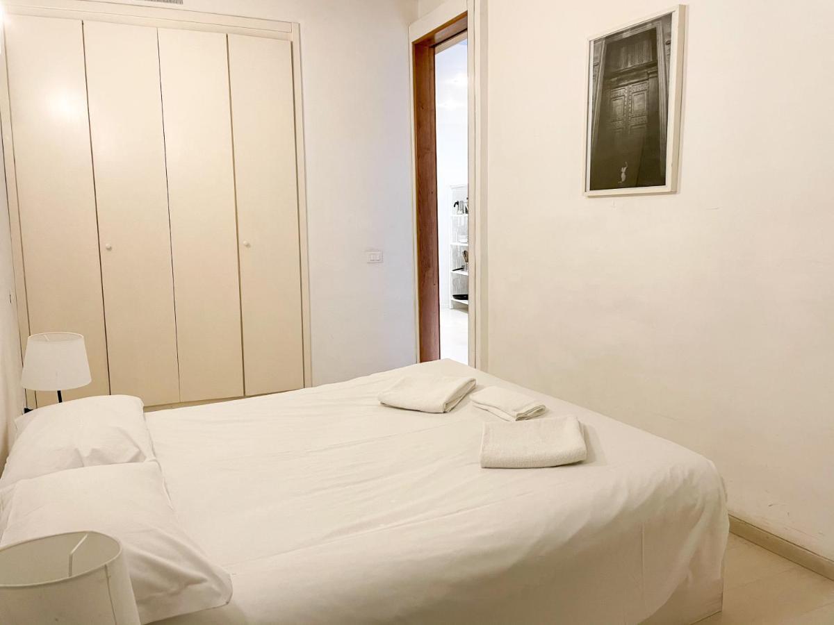 Colosseo 13 Boutique Apartment Roma Ngoại thất bức ảnh